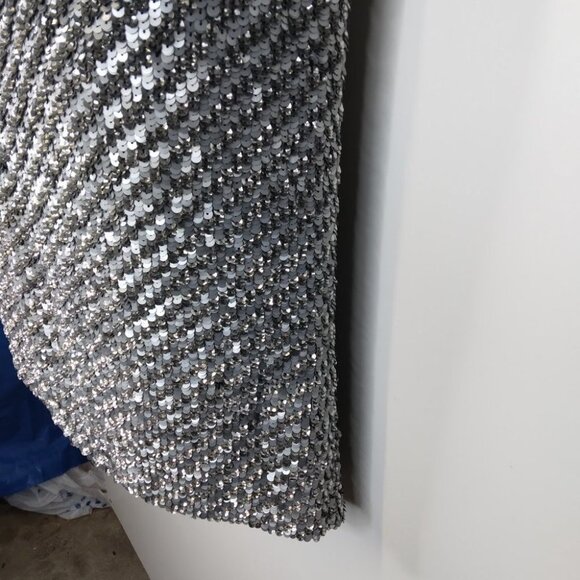 Badgley Mischka Platinum Sequined Halter Dress Size XS. NWT - Picture 5 of 14